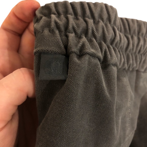 Lululemon Bowline Utilitech Pants in Grey Sage (Size XS) - Picture 10 of 11